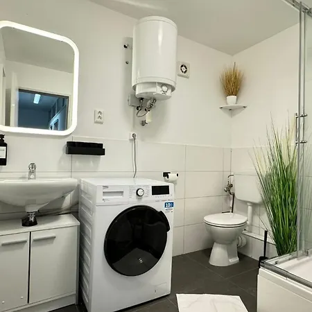 City Apartment - 2Sz - 1Bd - Kueche - Netflix Karlsruhe Buitenkant foto