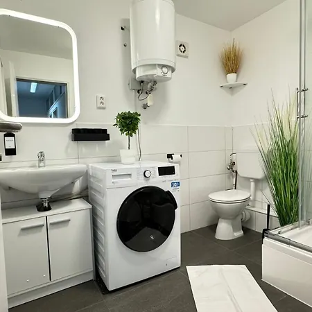 City Apartment - 2Sz - 1Bd - Kueche - Netflix Karlsruhe Buitenkant foto