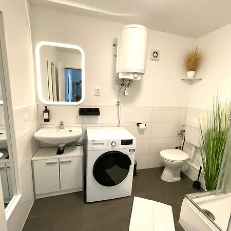 City Apartment - 2Sz - 1Bd - Kueche - Netflix Karlsruhe Buitenkant foto